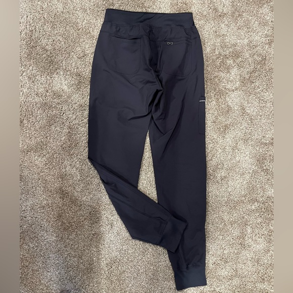 Cherokee Infinity Scrub Pant-Gray🩶 - Picture 2 of 6